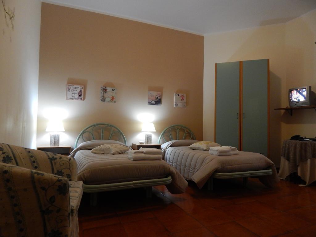 Hotel Il Platano Ottana Kamer foto