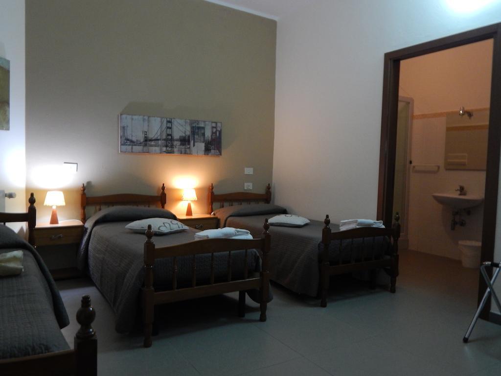 Hotel Il Platano Ottana Kamer foto